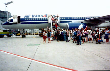plane.jpg - 26234 Bytes